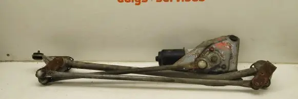 Subaru Outback Front wiper linkage and motor