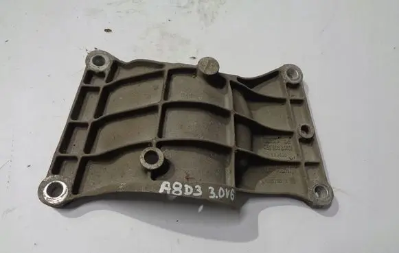 Audi A8 S8 D3 4E Gearbox mounting bracket 4E0803808D