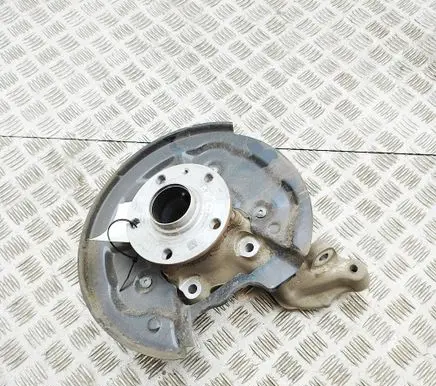 Volkswagen Tiguan Rear wheel hub 5QS505435F