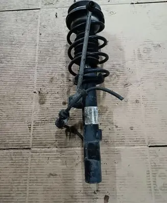 BMW 3 E90 E91 Front shock absorber with coil spring 3131677172302 105413