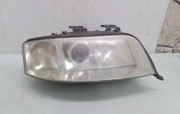 Audi A6 S6 C5 4B Headlight/headlamp