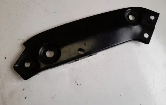 Volkswagen Jetta VI Radiator support slam panel bracket 5C6805931
