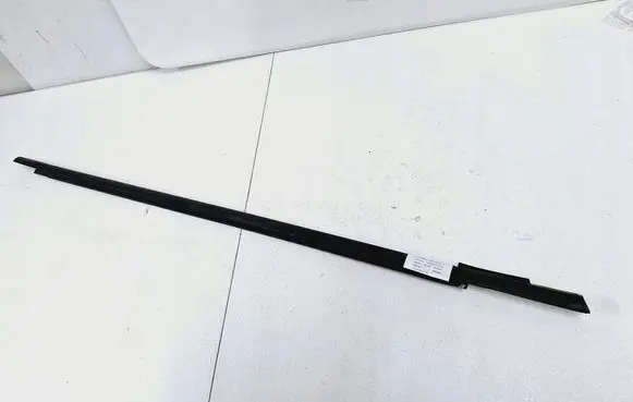 Ford C-MAX II Front door trim (molding) 