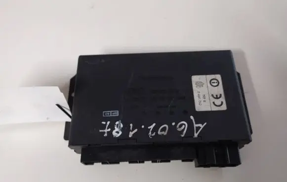 Audi A6 S6 C5 4B Comfort/convenience module 4B0962258K
