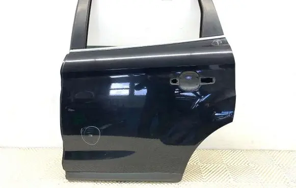 Ford Kuga I Rear door