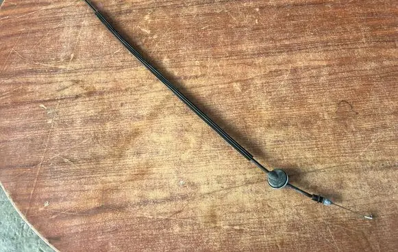 Volkswagen Touran I Rear door cable line 1T0839085