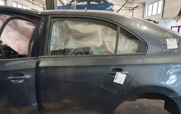Seat Toledo IV (NH) Front door LF7Y
