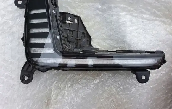 Audi Q7 4M LED Daytime headlight 4M0941055