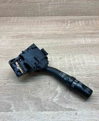 Toyota Avensis T250 Wiper control stalk 8465205170 173821 L99