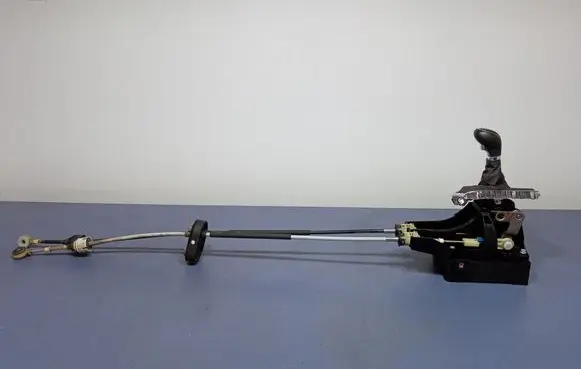 Opel Astra J Gear shift rod 55486394