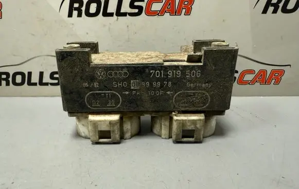 Volkswagen Transporter - Caravelle T4 Coolant fan relay 701919506