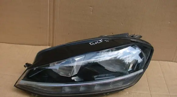 Volkswagen Golf VII Headlight/headlamp 5G1941005D 1EB01306601