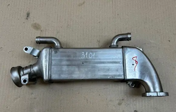 Mercedes-Benz CLA C117 X117 W117 EGR valve cooler A6511400575
