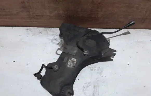 Peugeot 508 AdBlue liquid reservoir 9881017180