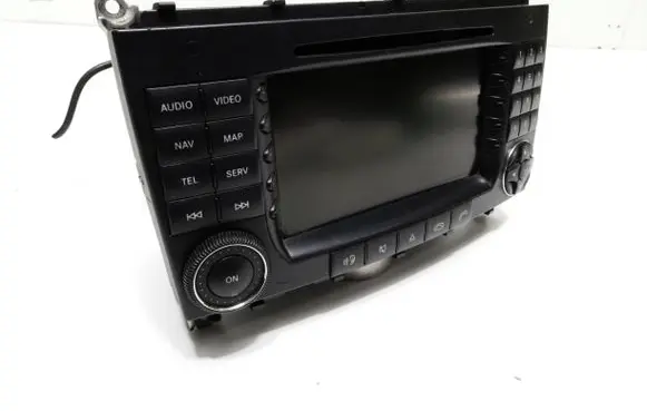 Mercedes-Benz CLK A209 C209 Radio/CD/DVD/GPS head unit A2098205489 A2038270062
