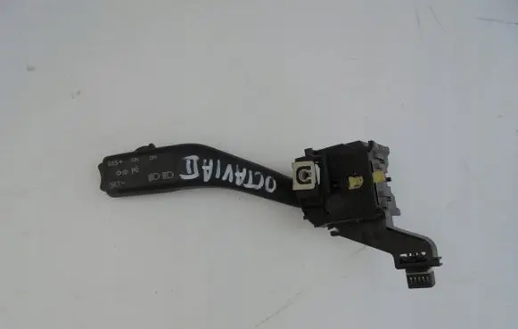 Skoda Octavia Mk2 (1Z) Front fender indicator light 