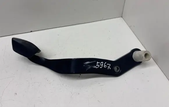 Audi 80 90 S2 B4 Brake pedal 
