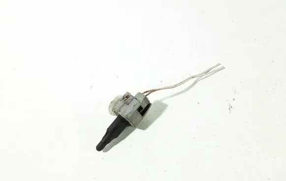 Toyota Avensis T250 Outside/exterior temperature sensor 11030