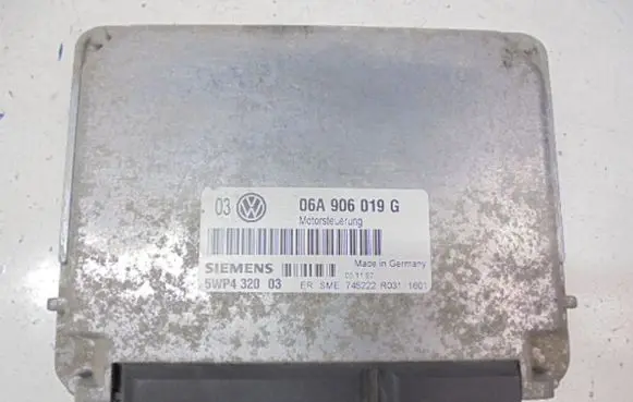 Volkswagen Golf IV Engine control unit/module ECU 06A906019G