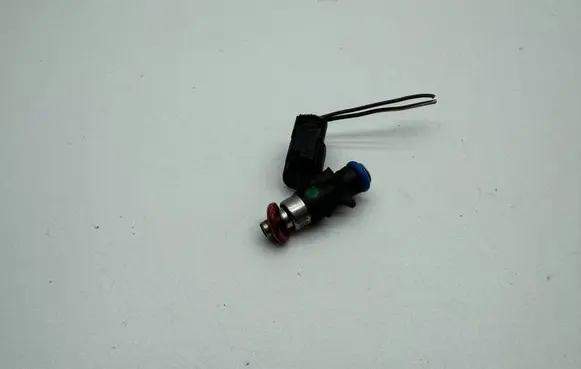 Fuel injector