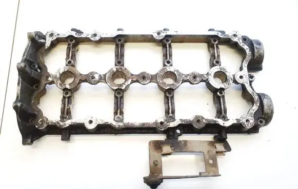 Volkswagen PASSAT B6 Camshaft 06d285b
