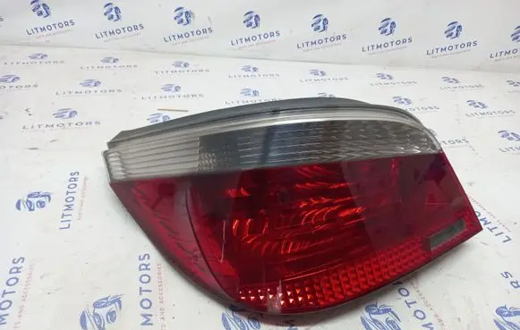 BMW 5 E60 E61 Rear/tail lights 5923305