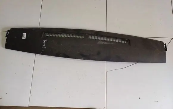 Nissan NV200 Dash center air vent grill