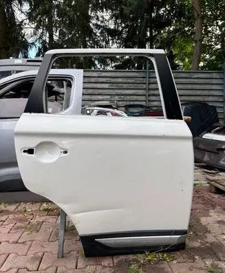 Mitsubishi Outlander Rear door 5730B640