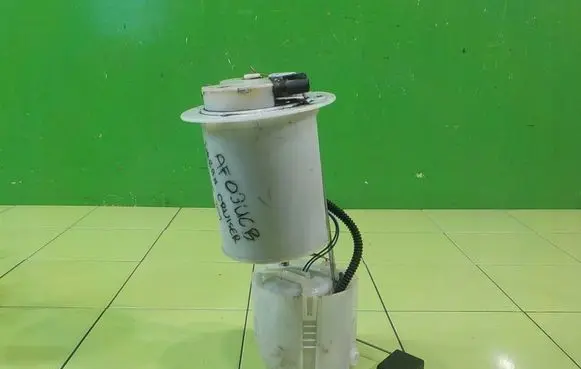 Toyota Urban Cruiser (XP110) In-tank fuel pump UP201