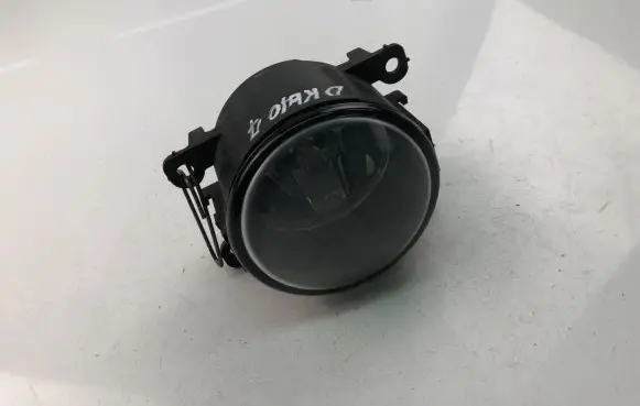 Renault Scenic II - Grand scenic II Front fog light 8200074008