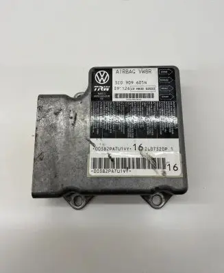 Volkswagen PASSAT B6 Airbag control unit/module 3C0909605N
