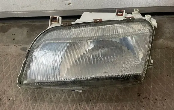 Seat Alhambra (Mk1) Headlight/headlamp 0301048301 7M1941015H 95VW13005FD