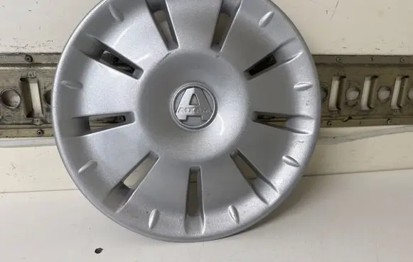 Aixam City III R13 wheel hub/cap/trim ART52513