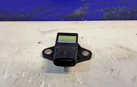 Lexus RX 450H Acceleration sensor 8919122020 4991000790