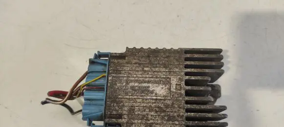 Coolant fan relay