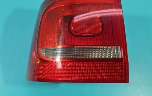 Volkswagen Touran I Rear/tail lights IMPRK1588512