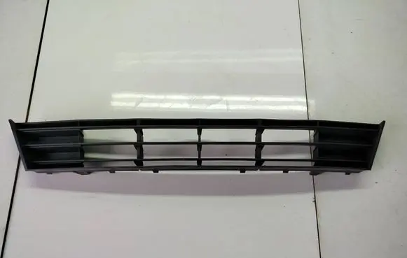 BMW 5 F10 F11 Front bumper lower grill 7331724