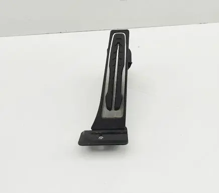 BMW 3 G20 G21 Accelerator throttle pedal 6889820