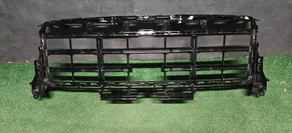 Porsche Cayenne (9Y0 9Y3) Front grill