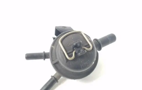 Porsche Cayenne (92A) Coolant heater control valve 7P5121079