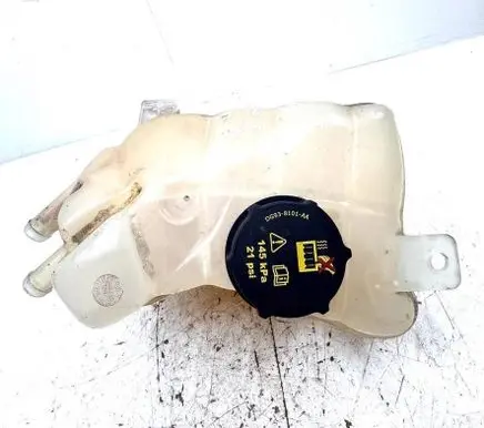 Ford Fusion II Coolant expansion tank/reservoir DG936A080AD
