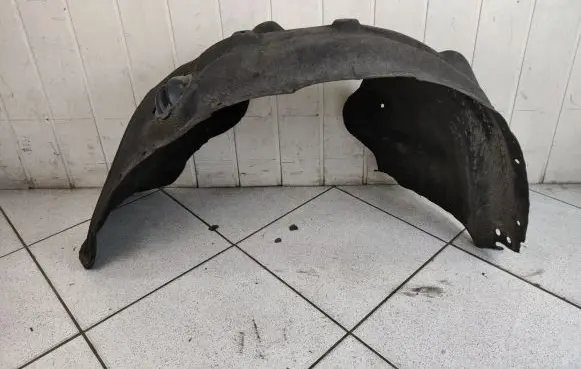 Dodge Durango III Front wheel arch liner splash guards