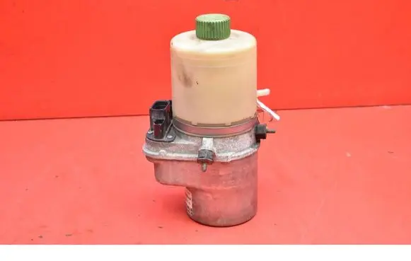 Skoda Fabia Mk2 (5J) Power steering pump 6Q0423156AB