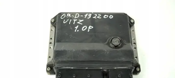 Toyota Yaris Engine control unit/module ECU 89661-52C72
