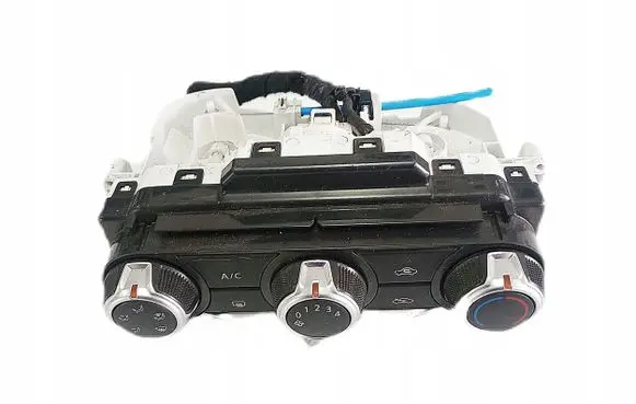 Nissan Micra K14 Climate control unit