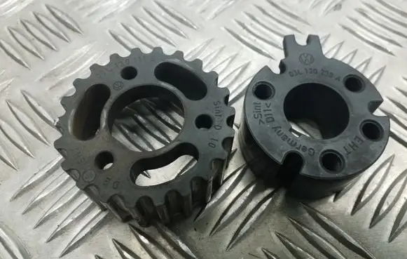 Audi A6 S6 C7 4G Fuel pump gear (pulley) 03L130111E 03L130238A