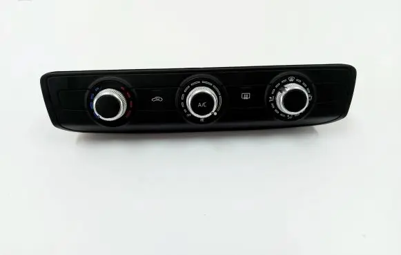 Audi A1 Climate control unit 83A820047D