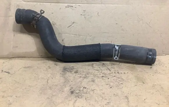Lexus RX 330 - 350 - 400H Engine coolant pipe/hose