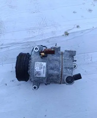 Volkswagen Tiguan Air conditioning (A/C) compressor (pump) 3Q0816803E