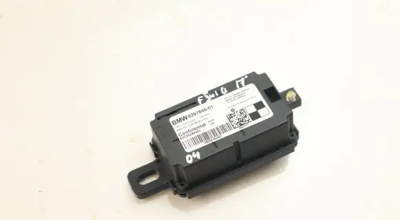 Antenna control unit